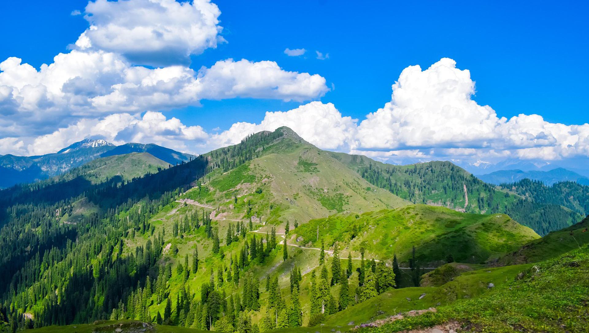 Kashmir Grand Valley Explorer